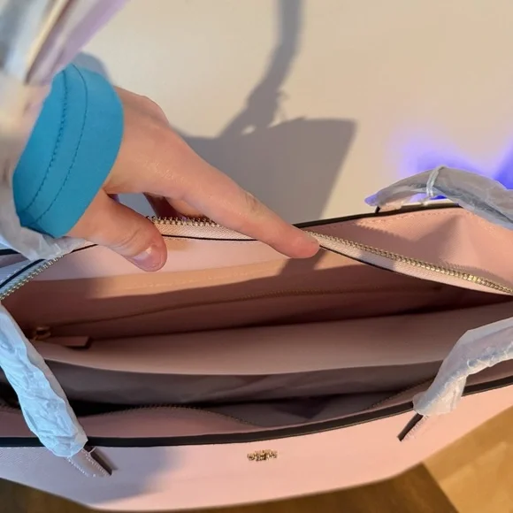 NWT Tory Burch Emerson Saffiano Leather Small Tote in Pink Quartz - Picture 11 of 16